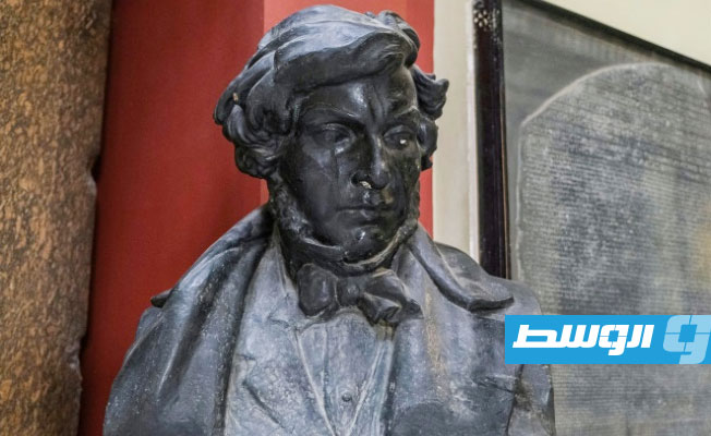 «سنة شامبليون» تنطلق من باريس الثلاثاء