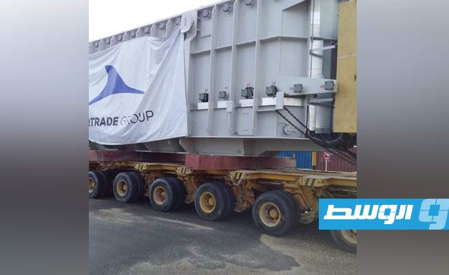 شركة الكهرباء: نقل محولات مشروع مصراتة الاستعجالي من الميناء