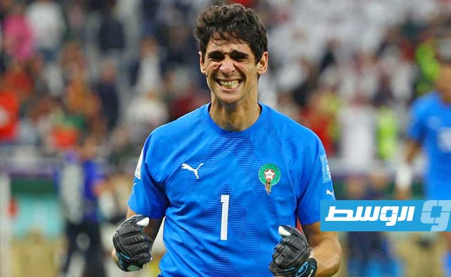 ياسين بونو في قائمة «فيفا» للحراس الأفضل في عام 2022