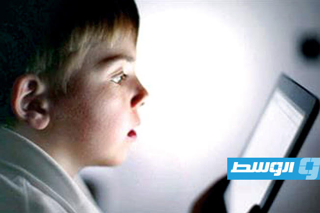 تعرض الأطفال طويلا للشاشات يزيد من خطر الإصابة بأمراض القلب