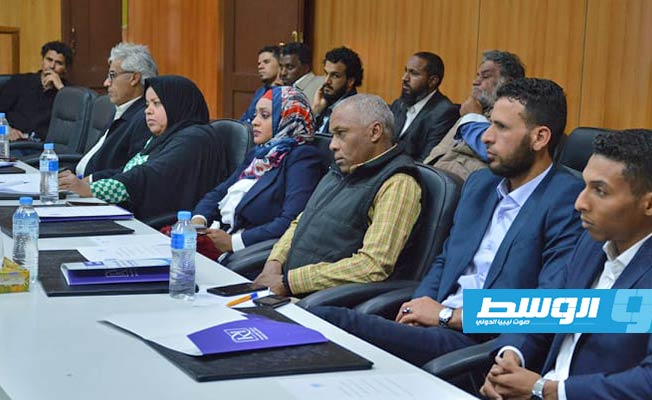 جلسة حوارية في سبها حول دعم المجلس البلدي وتنفيذ المشاريع التنموية