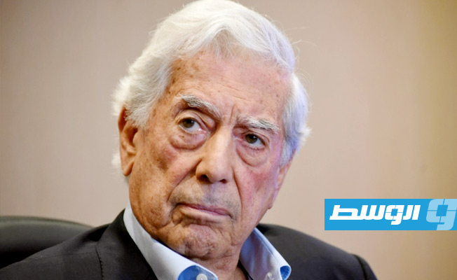 ماريو فارغاس يوسا في ضيافة الأكاديمية الفرنسية
