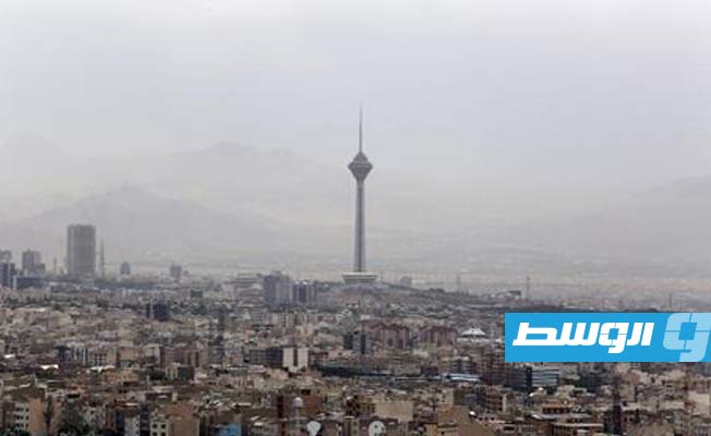 إيران تحتجز سفينة تهريب في الخليج