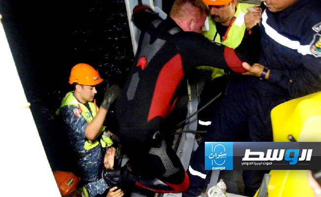 البحرية المصرية تنقذ 3 سياح بريطانيين فقدوا في البحر الأحمر أثناء رحلة غطس