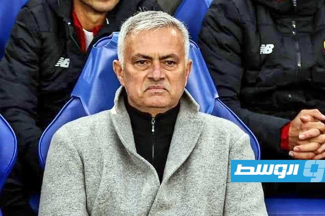 إقالة جوزيه مورينيو من تدريب فنربخشة التركي
