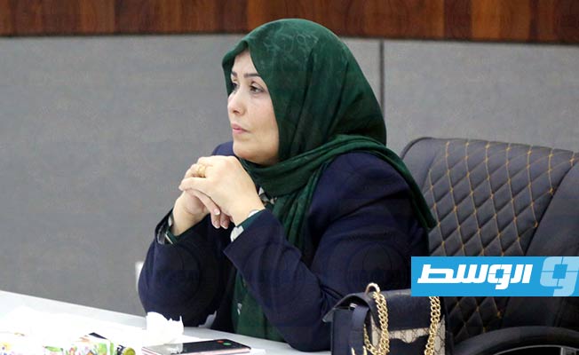 النائبة انتصار شنيب تترأس اجتماعا لمناقشة مبادرة نسوية للسلام في ليبيا