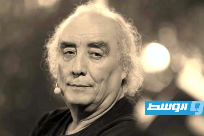 سلطان عُمان يمنح وسام «السلطان قابوس» للكاتب والروائي واسيني الأعرج