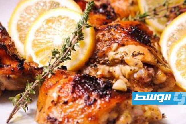 الدجاج المشوي بالثوم والليمون