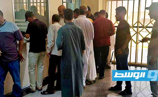 عودة ظاهرة «الصكوك المصدقة» بسبب غياب السيولة بمصارف في بني وليد