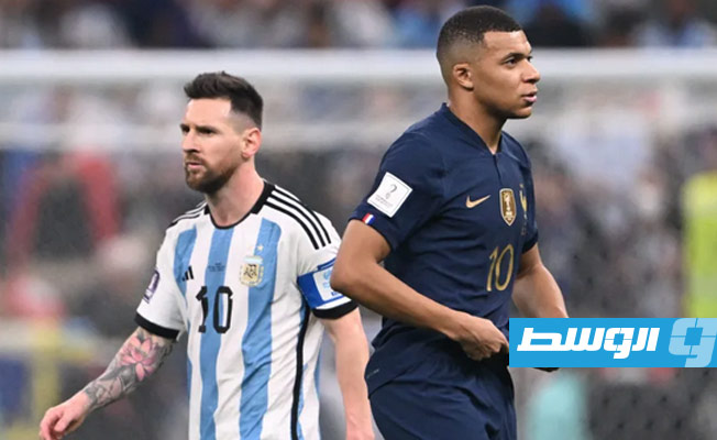 ميسي يقترب من جائزة الأفضل في العالم على حساب مبابي.. الإثنين