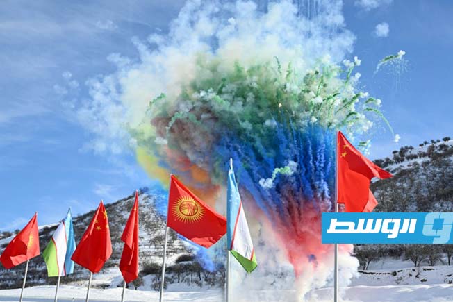 طريق إمدادات لأوروبا.. بدء تدشين خط سكك حديد يربط قرغيزستان بالصين وأوزبكستان