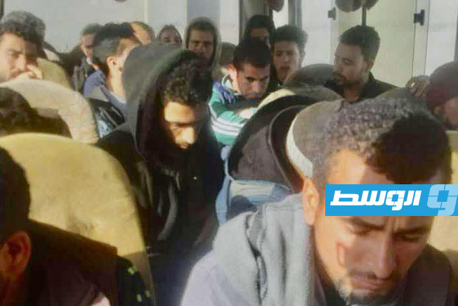 ترحيل 38 مهاجرًا عبر منفذ امساعد