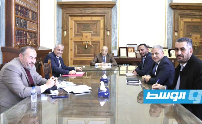 «المركزي» يبحث جدوى طرح التصنيف الائتماني في السوق الليبي
