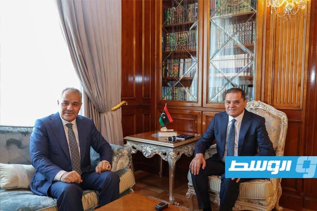 حذر من حصار مالي دولي على ليبيا.. عيسى يطلب من الدبيبة التدخل لإصدار قرار يمنع الاستيراد دون تحويل عبر القطاع المصرفي