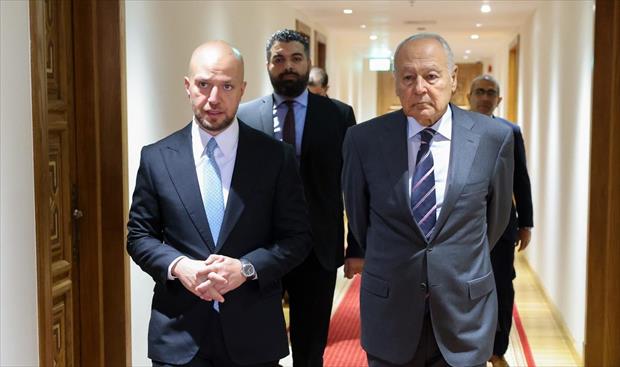 اللافي يسلم أبو الغيط دعوة لزيارة طرابلس