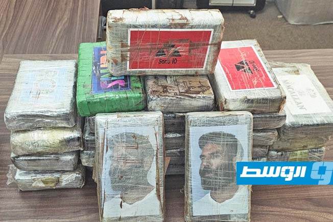 حبس متهمين في تشكيل عصابي ينقل المخدرات إلى تونس بسيارات مخصصة للمرضى