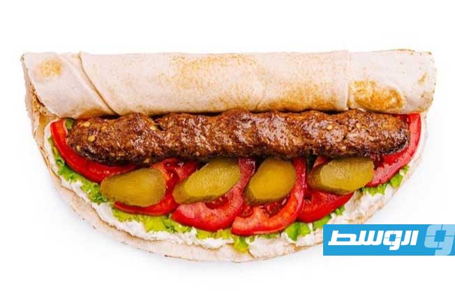 ساندويش كباب على طريقة المطاعم