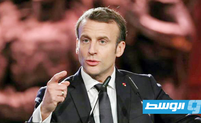 ماكرون يغرد بالعربية في مواجهة الغضب العربي والإسلامي: «نحترم الاختلاف بروح السلام»