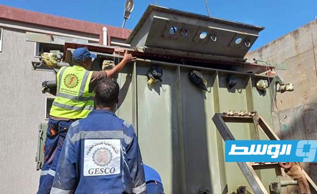 صيانة محول بمحطة سوق الخميس وكابل خط سوق الجمعة
