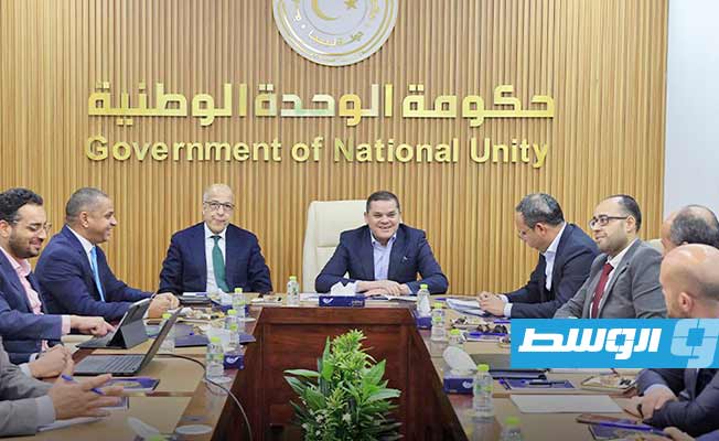 مؤسسة الاستثمار تعرض خطتها لتنفيذ عدد من المشروعات داخل ليبيا