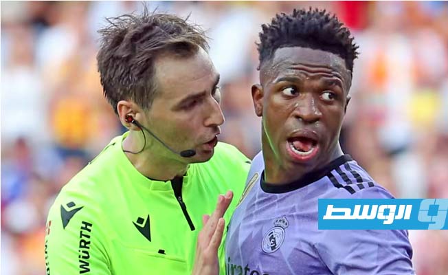 النيابة العامة في فالنسيا تفتح تحقيقاً في الإساءات العنصرية تجاه فينيسيوس