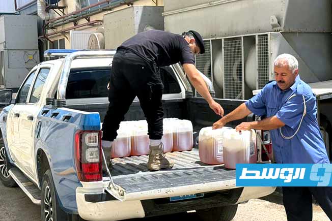 حبس 3 مسؤولين في الشركة العالمية للمشروبات لاستخدام مواد خام فاسدة