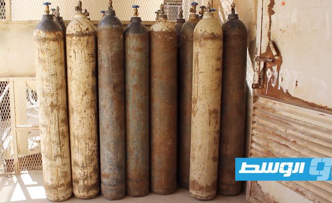«مالية الموقتة» تخصص 12.3 مليون دينار لتغطية توريد وتركيب محطات أكسجين لبعض المستشفيات