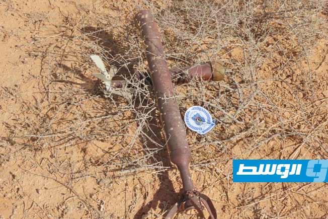 انتشال «صواريخ وقذائف ومخلفات حرب» من منطقة بئر الغنم
