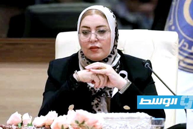 الطرمال تدعو لمنح المصابات بالسرطان إجازات مرنة وتوفير الدعم النفسي