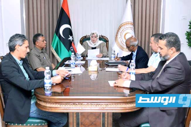 الكيلاني تؤكد ضرورة تطوير منظومة صرف منح النازحين والمهجرين