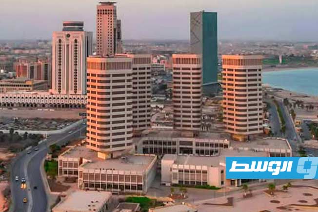 موظفو مجمع «ذات العماد» يعلقون العمل لحين عودة الإدارة السابقة
