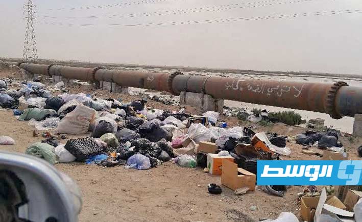 شكاوى من انتشار القمامة في شوارع الزويتينة