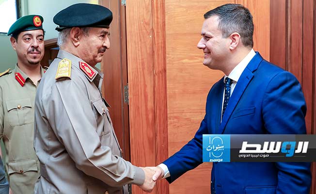 حفتر يستقبل وفدا مالطيا في بنغازي