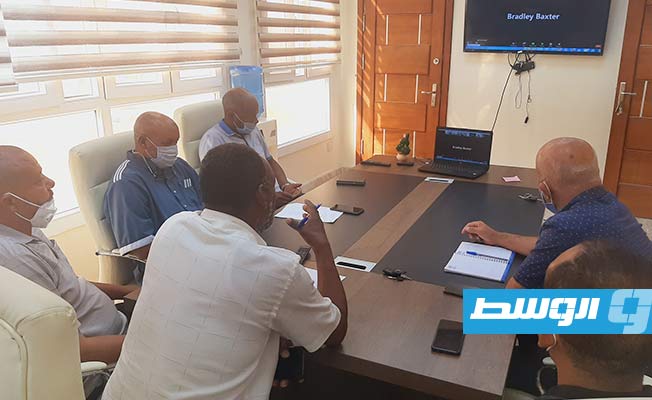 ممثلون عن غدامس و«تيلي بارك» الأميركية يناقشون الوضع المائي بالبلدية الليبية