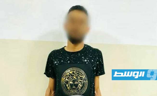 ضبط شخص يمتهن ترويج المخدرات في عين زارة