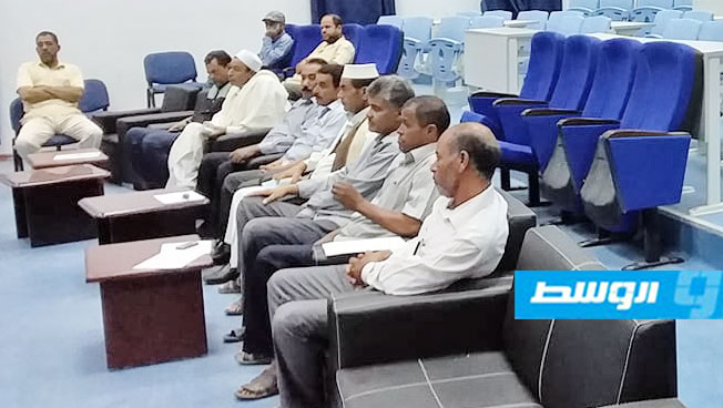 اللجنة الفرعية لانتخابات بلدية بني وليد تجتمع مع رؤساء مراكز الاقتراع