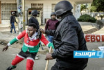 الشرطة الكينية توقف محتجين ضد مركز حجر صحي للأميركيين المشتبه بإصابتهم بإيبولا