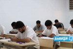 طلاب الشهادة الثانوية يؤدون امتحانات علم النفس والإحصاء والتفسير