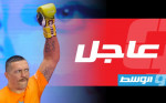 الملاكم الأوكراني أوسيك يتخلى عن ألقابه العالمية الثلاثة في الوزن الثقيل