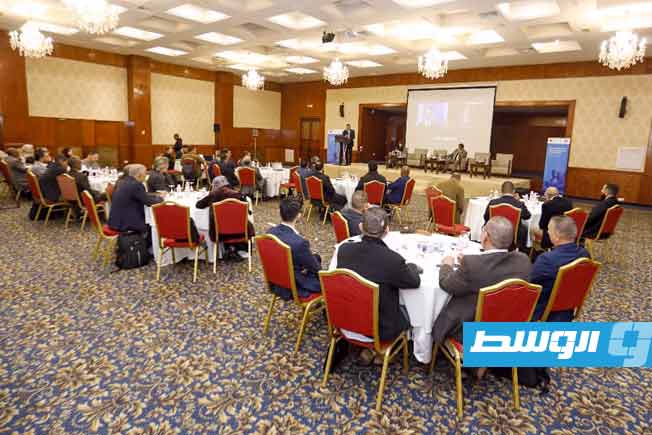 تدريب موظفي قطاع النفط على الإبلاغ عن غاز الميثان