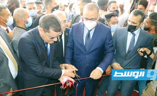 الحويج في افتتاح المنتدى الاقتصادي الليبي - التونسي: يجب تشجيع الاستثمار وعقد اتفاقيات مشتركة بين البلدين