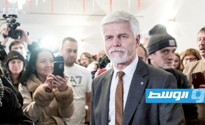 فرز 80% من الأصوات.. الجنرال المتقاعد بيتر بافيل يفوز بالرئاسة التشيكية