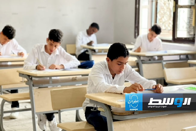 أكثر من 83 ألف طالب يؤدون امتحانات الدور الثاني لشهادة التعليم الأساسي غدا