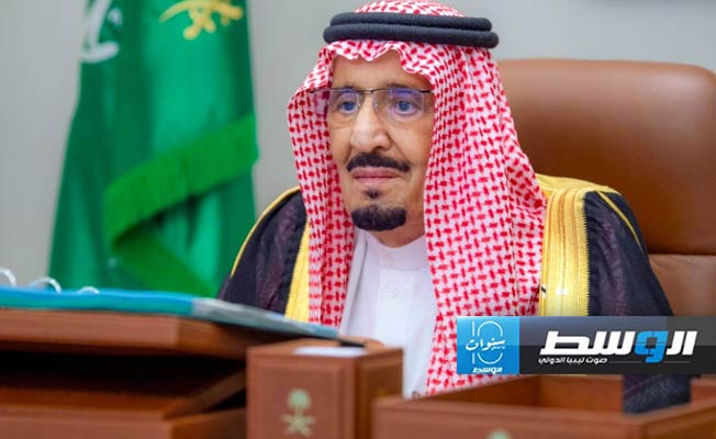 ولي العهد السعودي يبلغ مجلس الوزراء بتطورات الحالية الصحية للملك
