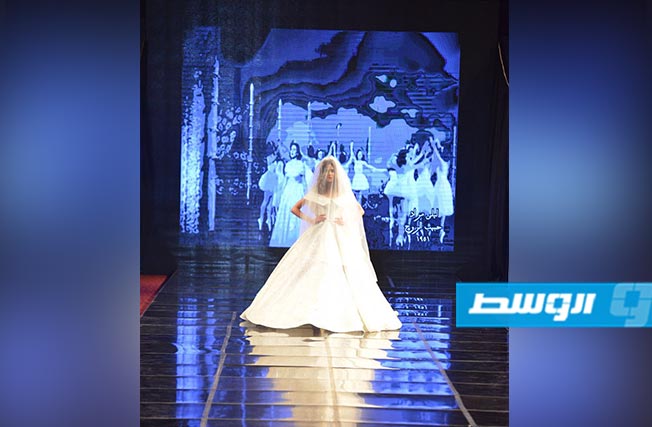 بهيج حسين يعيد زمن الفن الجميل في أحدث تصميماته