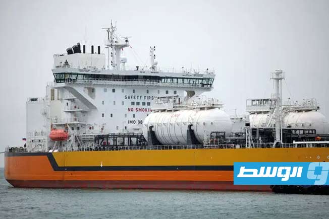 روسيا تتعهد بتعزيز إمدادات النفط إلى الهند على الرغم من القيود الغربية