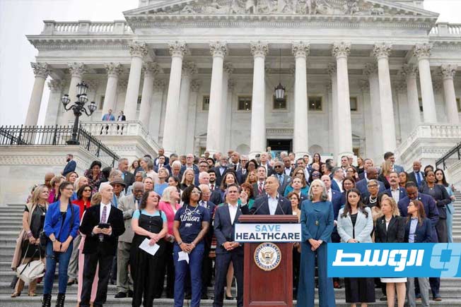البيت الأبيض يعلن بدء عملية تسريح كبيرة لموظفين فدراليين