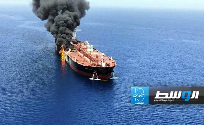 إصابة ناقلة نفط بصاروخ قبالة سواحل اليمن