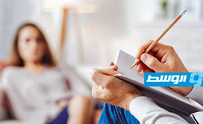 أسوأ توابع «كوفيد».. الاكتئاب يضرب جيل الشباب