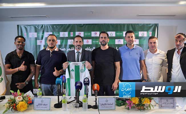 غوميز يتعهد بالعمل على حصد البطولات مع الأهلي طرابلس